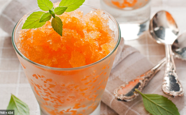 GRANITA DI PESCHE, ROSMARINO E PISTACCHI Immag458