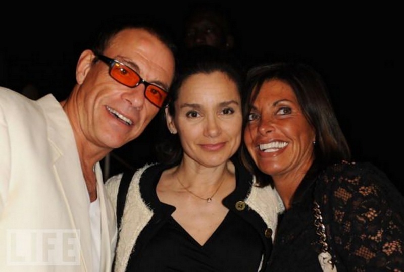 JCVD et sa sœur - JCVD and his sister. 21510