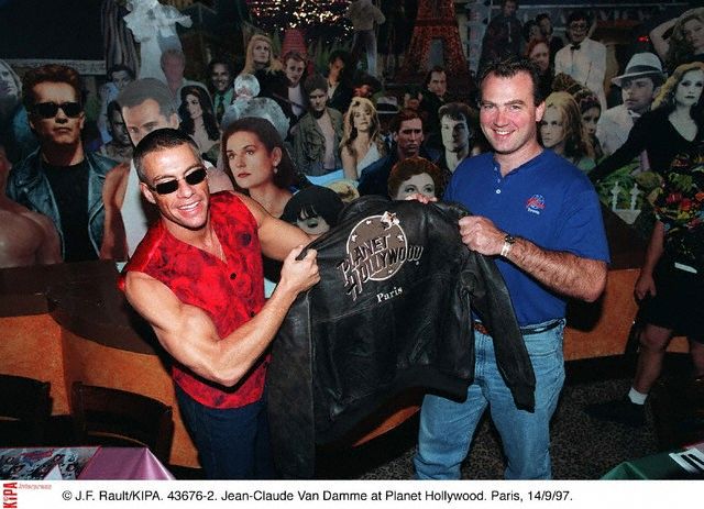 JCVD - Planet Hollywood. Planet12