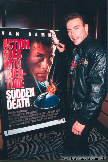 JCVD - Planet Hollywood. Portra10