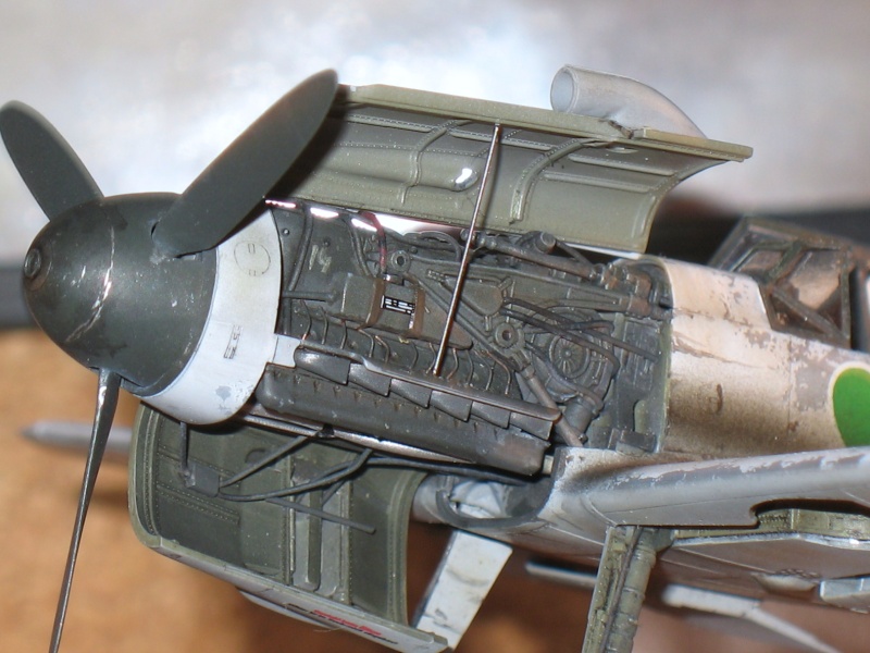 Messerschmitt Me 109F-2 [Zvezda] 1/48 - Page 2 Img_6224