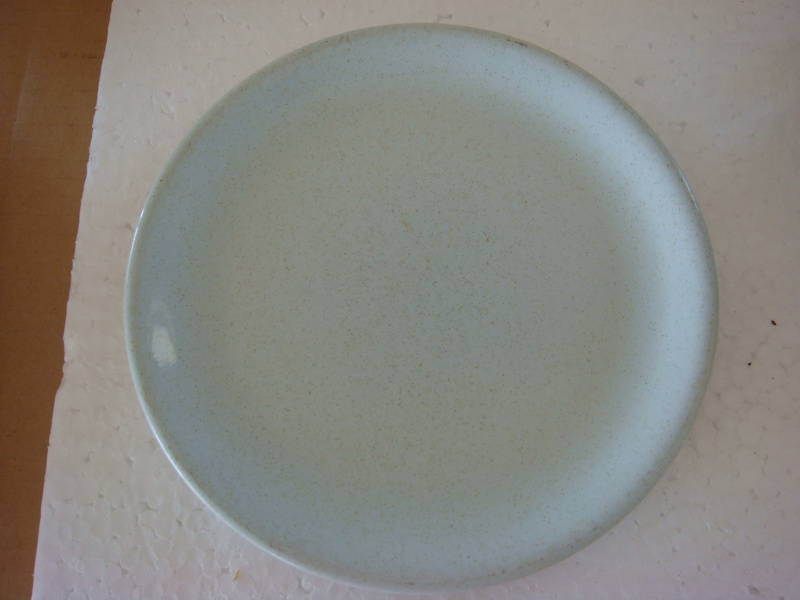 Does anyone recognise this? It is Speckle Vitrified duck egg blue. ~ Dsc04515