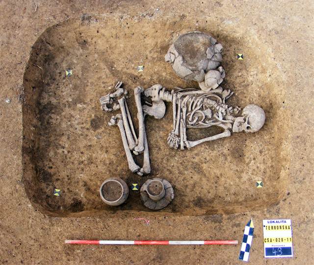 Archaeologists Find First Known Gay Caveman Near Prague/3rd Gender? Gaycav10