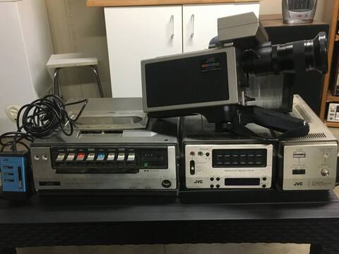 Don magnétoscope vhs 1er et 2ieme génération 1979