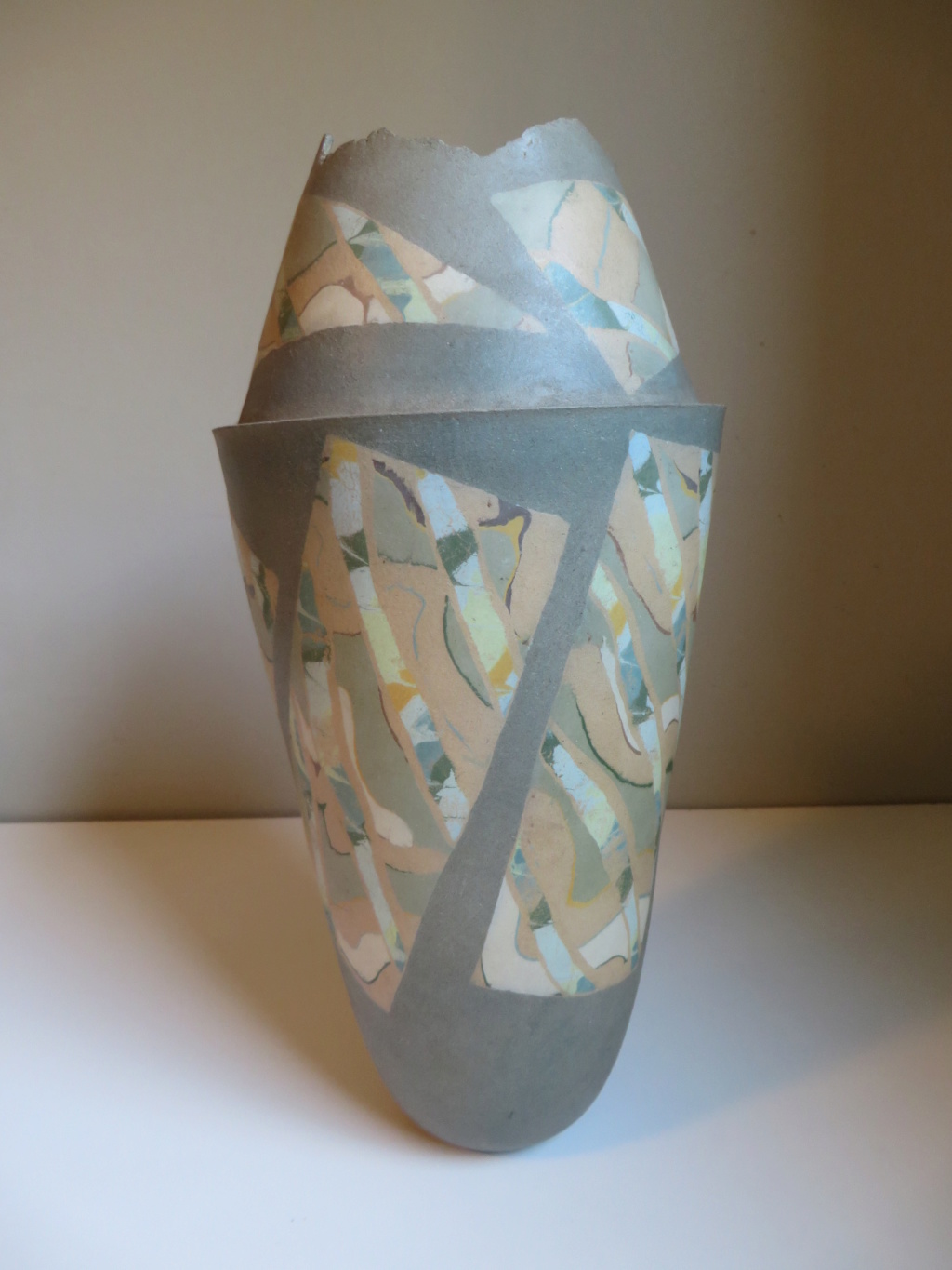 Bullet shaped vase with incised triangle mark - Tina Vlassopulos Img_9714