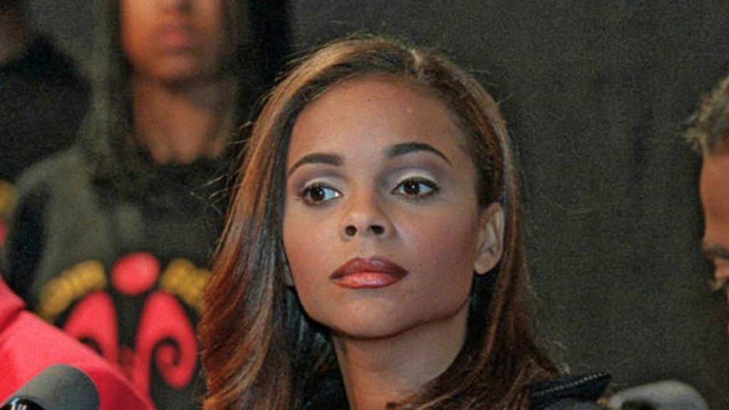 Lark Voorhies the gorgeous actress who got her lucky break in save by the bell 3b4e4810