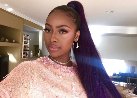 JUSTINE SKYE FANS pic these pretty photos of her Justin29