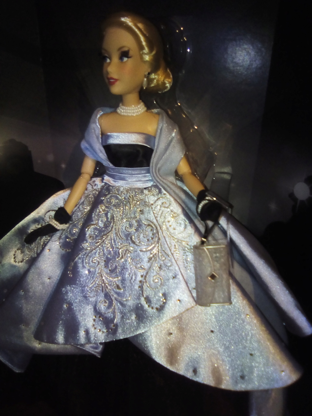 Disney Designer Collection - Premiere Series - Page 17 Img_2015