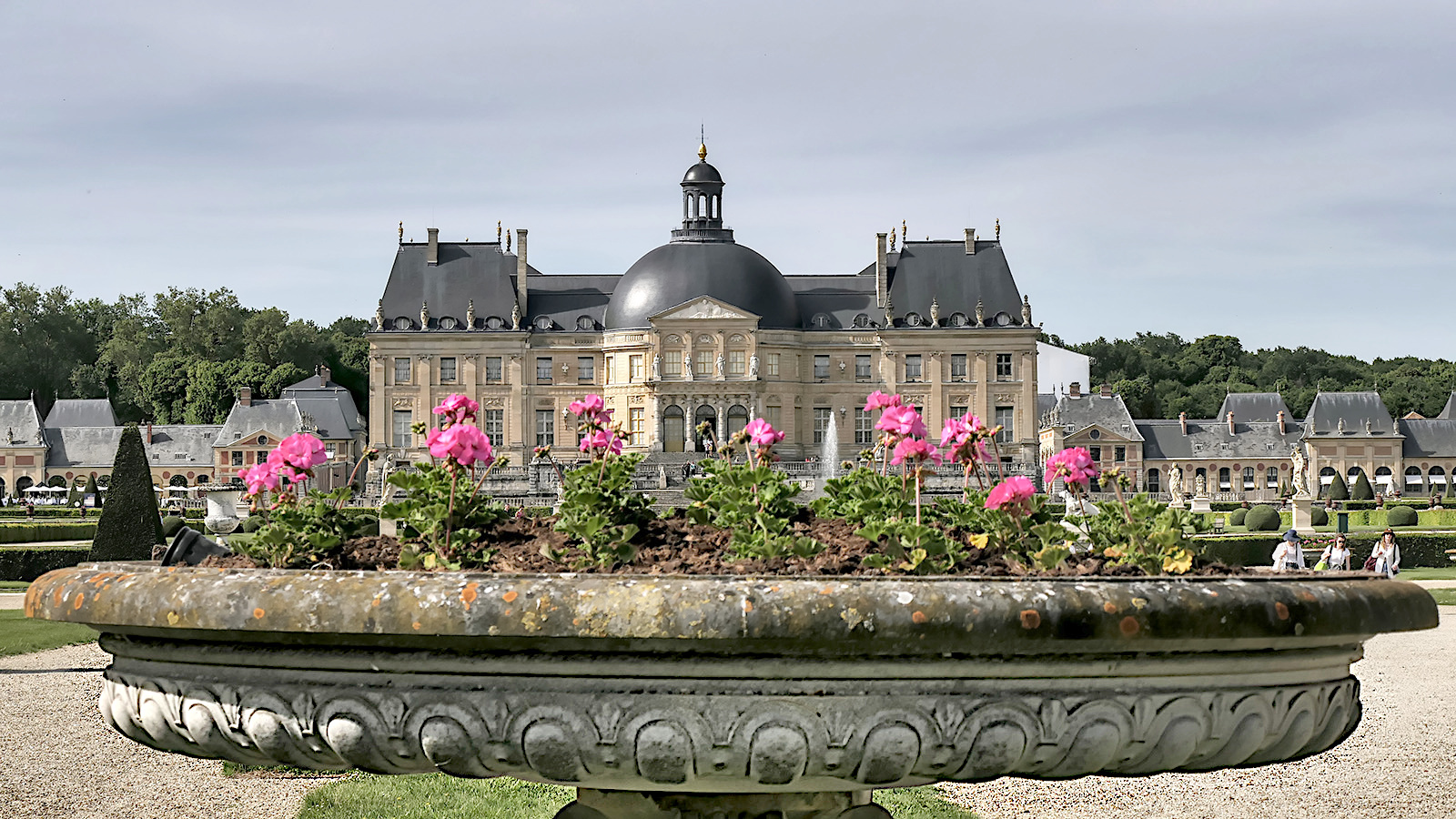 Château fleuri Chatea10
