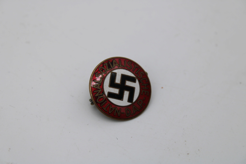 Badge NSDAP bon ou pas ? Img_9136