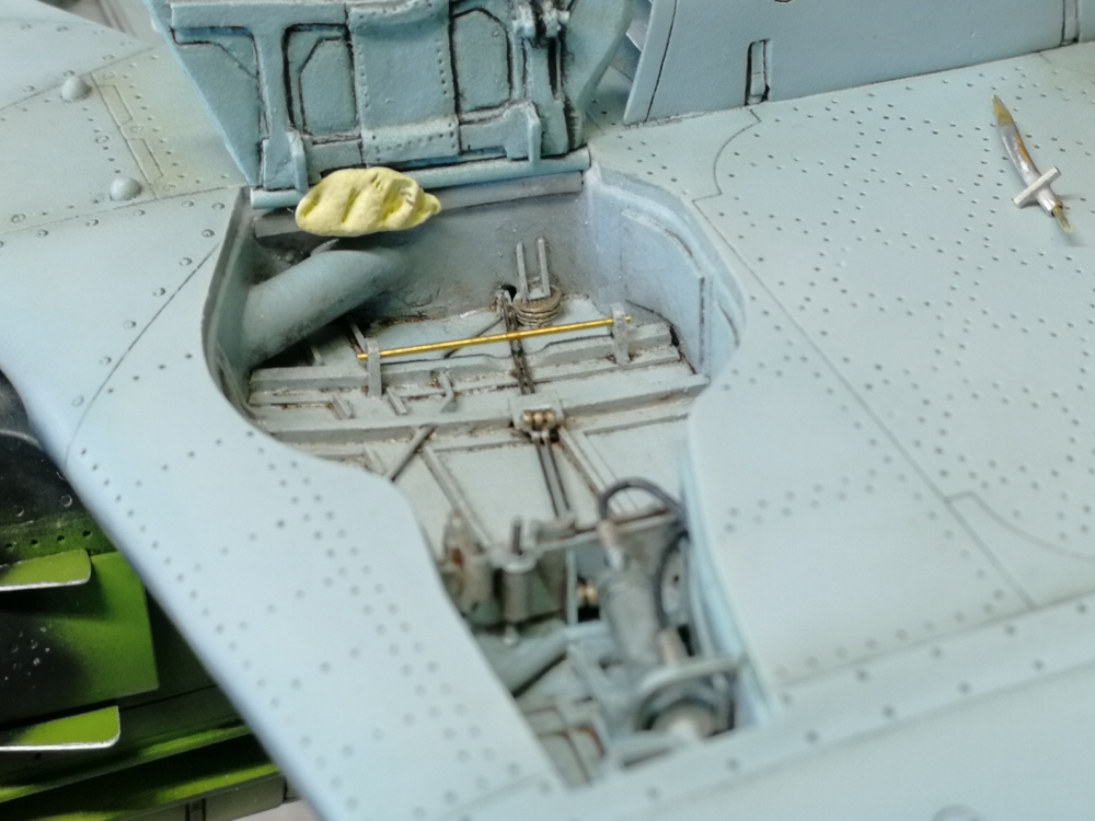 [Trumpeter] 1/32 - Duo de Mikoyan-Gourevitch MiG-3  (mig3) - Page 33 Bs_mig19