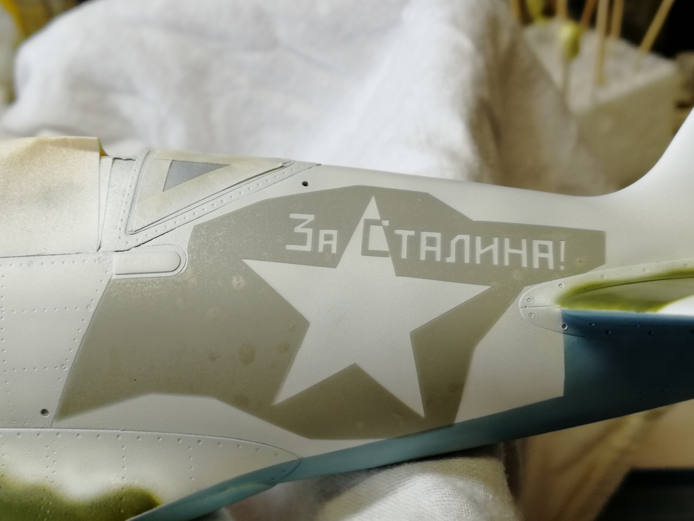 [Trumpeter] 1/32 - Duo de Mikoyan-Gourevitch MiG-3  (mig3) - Page 36 Cg_mig14