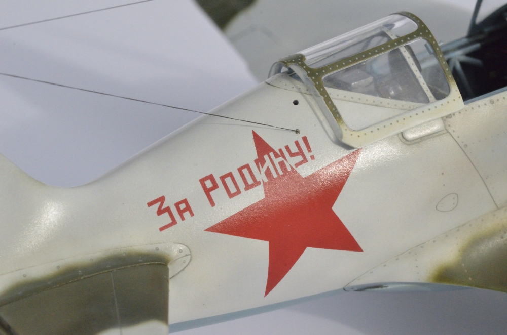 [Trumpeter] 1/32  Duo de MiG3  (7 IAP et 148 IAP) Mig3_032