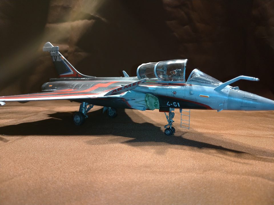 rafale c 1:48 revell   "rafale solo display 2018" - Page 2 40058910