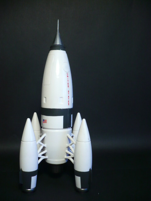 Apollo 27 rocket, Pegasus hobbies, 1/72e P1150875