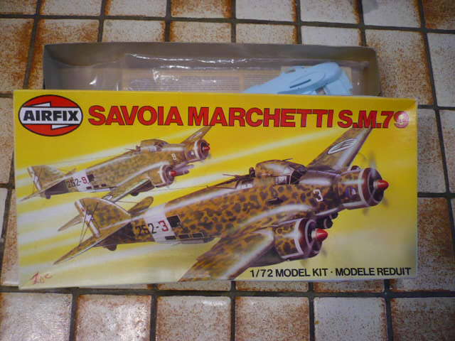 savoia-marchetti sm-79-2 sparviero trumpeter 1/48 P1160861