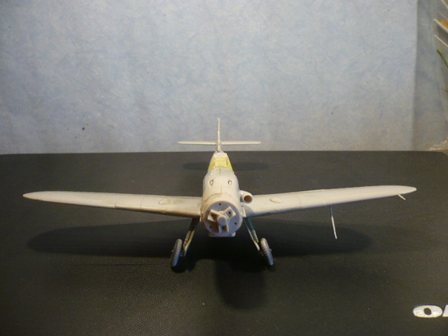 Messerschmitt BF 109 G 14/AS Olt Ernst Schefeule Fujimi 1/48e P1170419