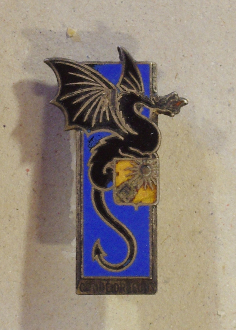 Insigne du 2ème Régiment de Dragons  Ik5m0824