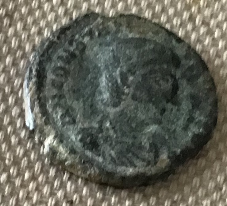 AE3 de Constancio Galo. FEL TEMP - REPARATIO. Soldado romano alanceando a jinete caìdo. Cycicus-. 761c3710