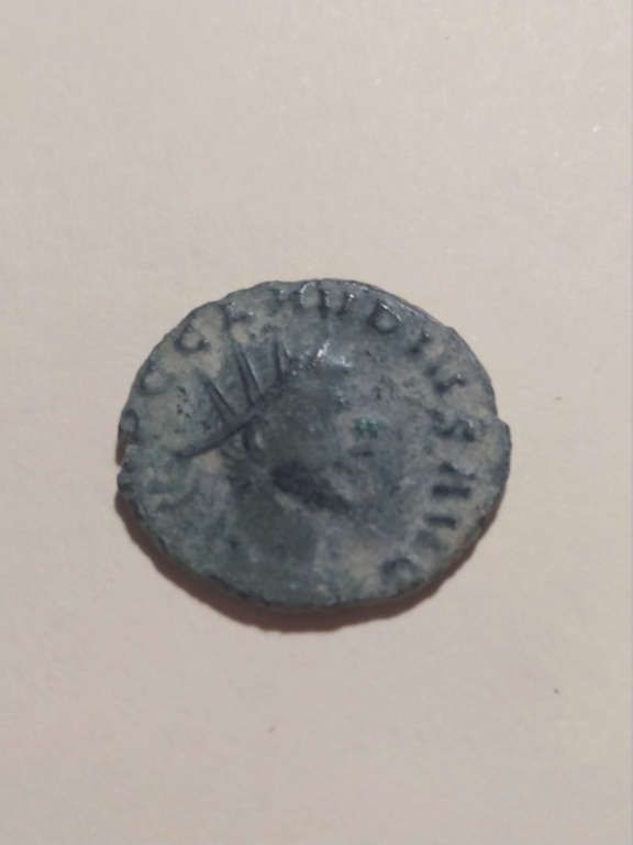 Antoniniano de Claudio II. GENIVS EXERCI. Roma Img_2221