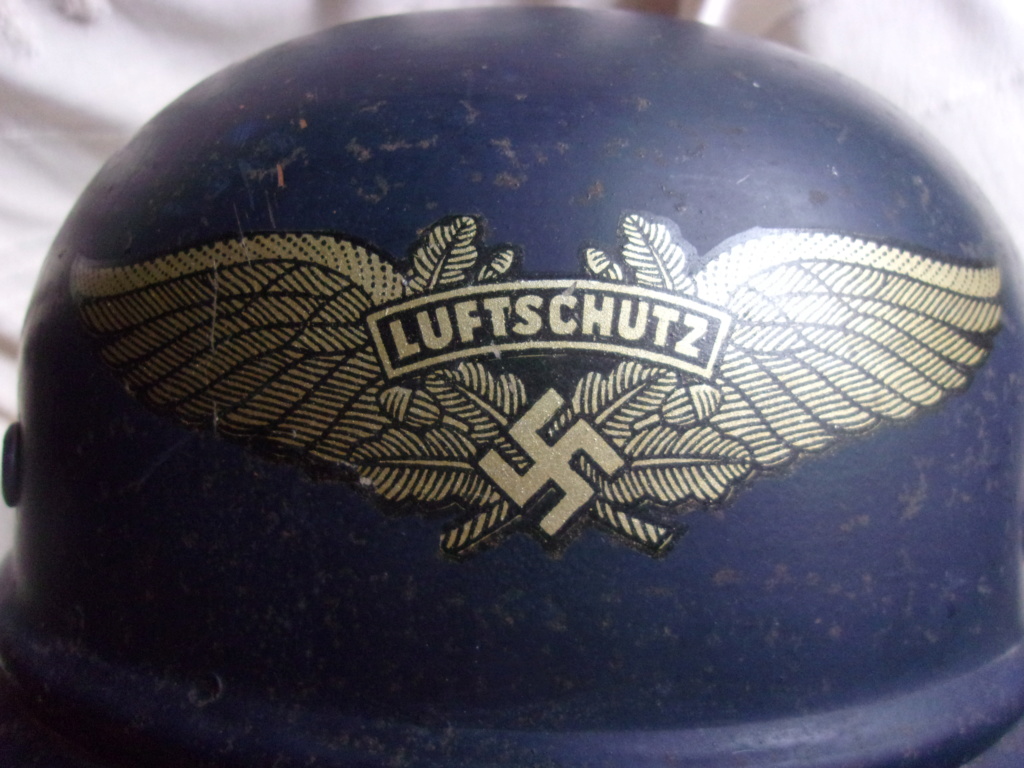 Casque Luftschutz  103_7218