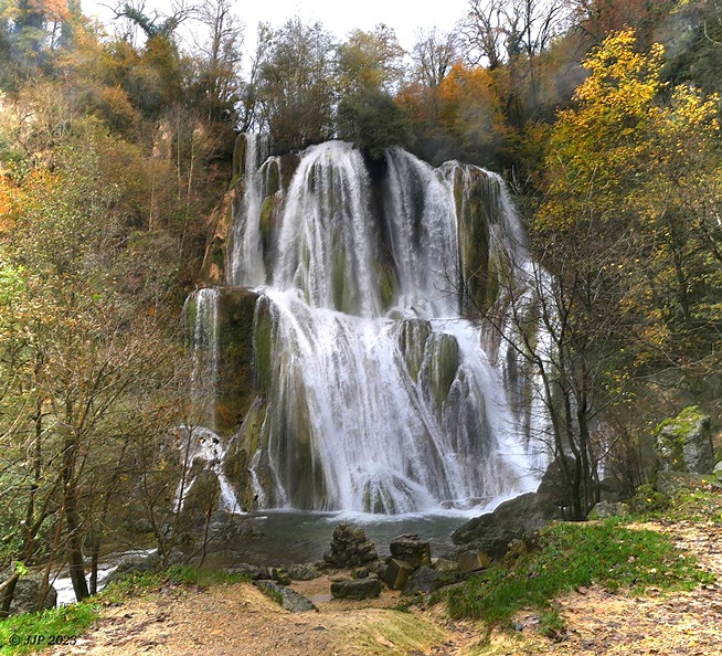 Cascade de Glandieu Ibis11