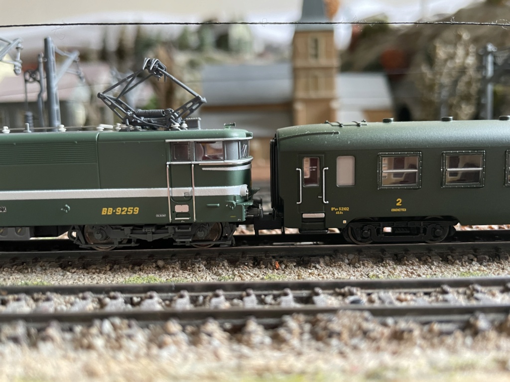 [Mikadotrain/REE Modeles] Locomotive diesel - BB67000 / BB67300 / BB67400 - Page 10 Img_0914