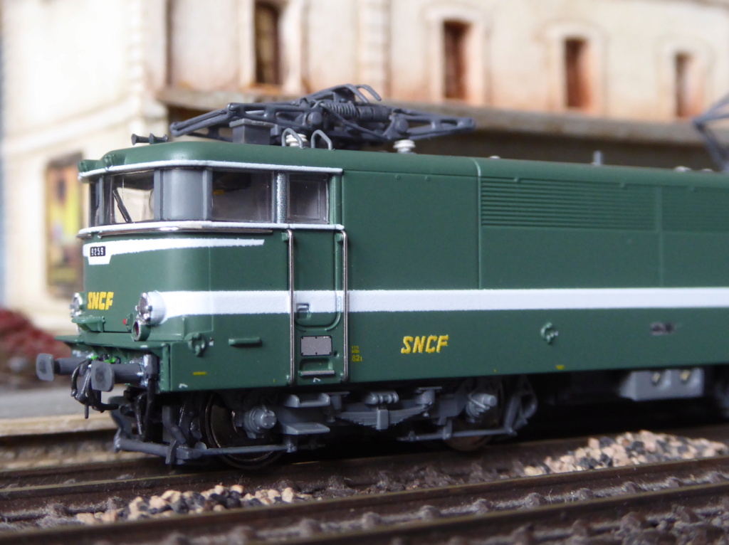 [Minitrix] Locomotive électrique - BB 9200 GRG P1130016