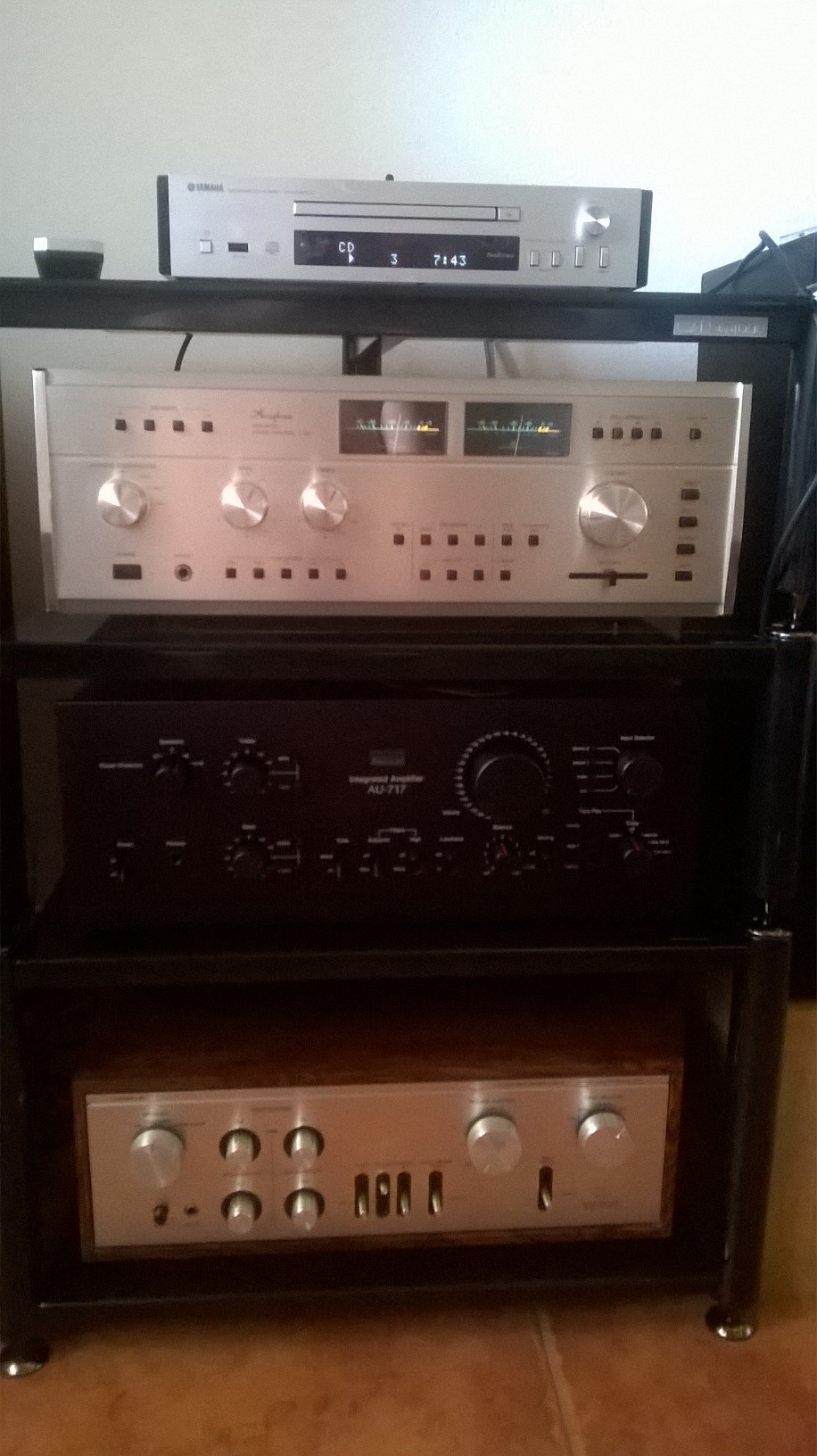 Nuevo inquilino en casa ACCUPHASE E-303 Wp_20147