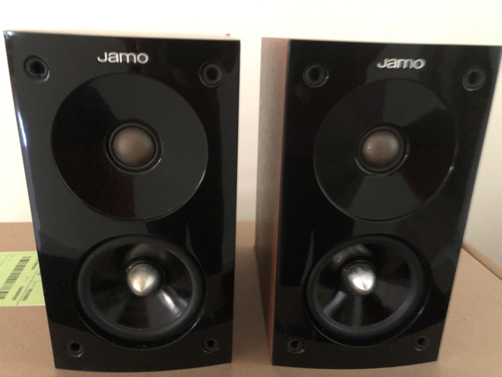 Jamo S606hcs surround speakers 791e0210