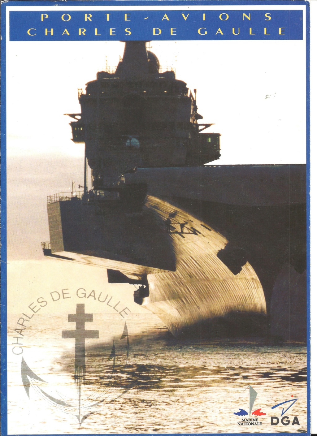charles de gaulle - Porte-avions CHARLES DE GAULE 1/400ème Réf KIT 61072 Notice Hell2455