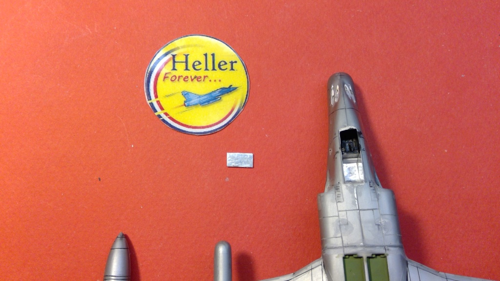 LOCKHEED F 94 B STARFIRE Réf 302 - Page 18 Hell2771
