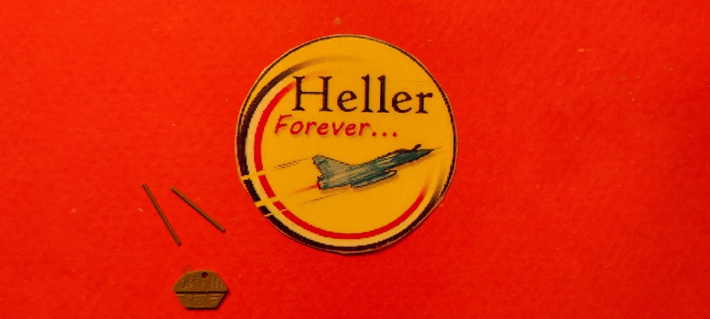ARADO Ar 196 A2 "Aéronavale 1939" Réf 241 - Page 3 Hell3010