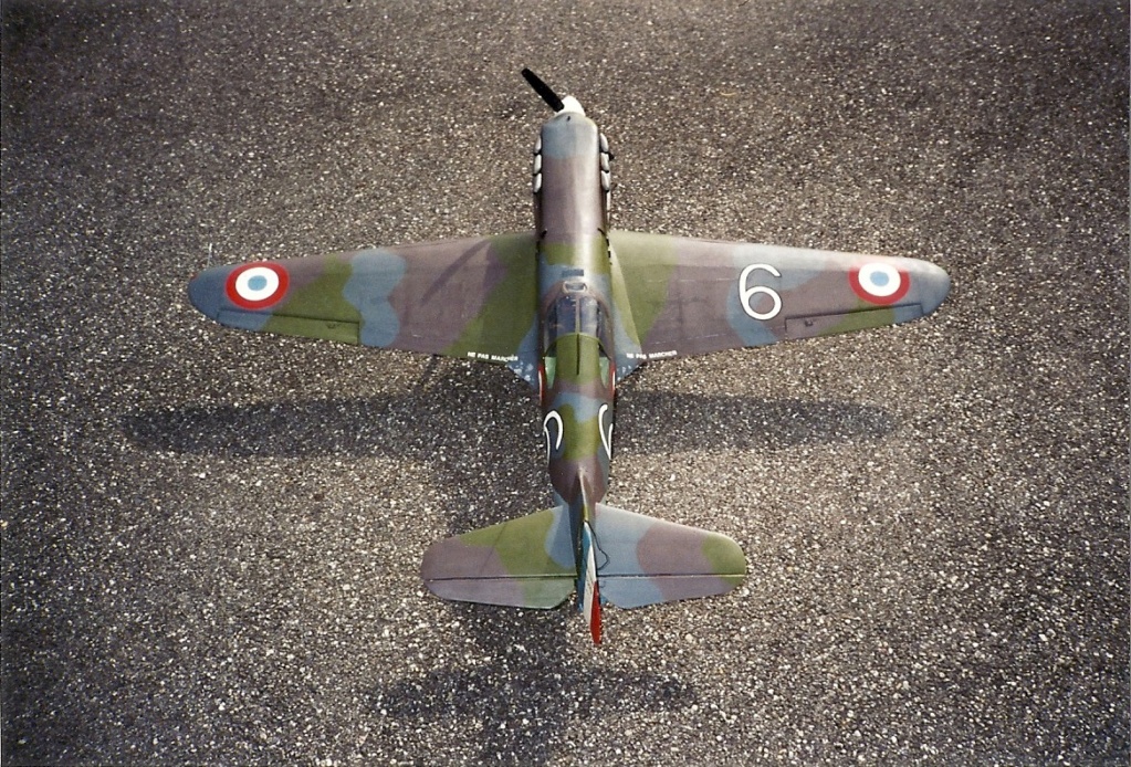 DEWOITINE D 520 1/8ème Maque795