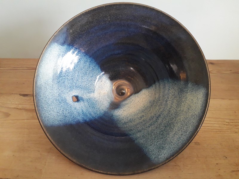 Blue mottle glaze bowl 8" across - HB, WB, MB mark? Bowl_111