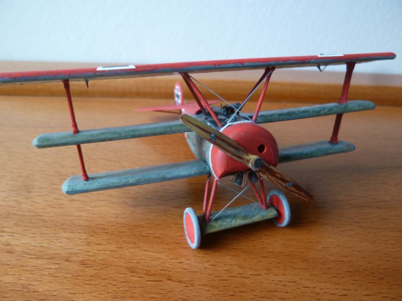 [Eduard] Fokker DR1 de Manfred von Richthofen P1110961