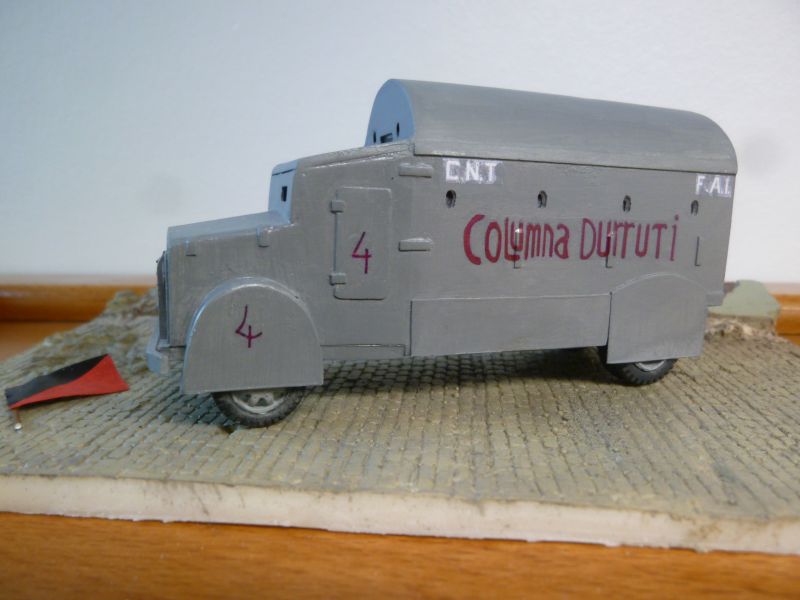 [Scratch] Camion blindé MTM de la colonne Durruti - Espagne 1936 P1130716