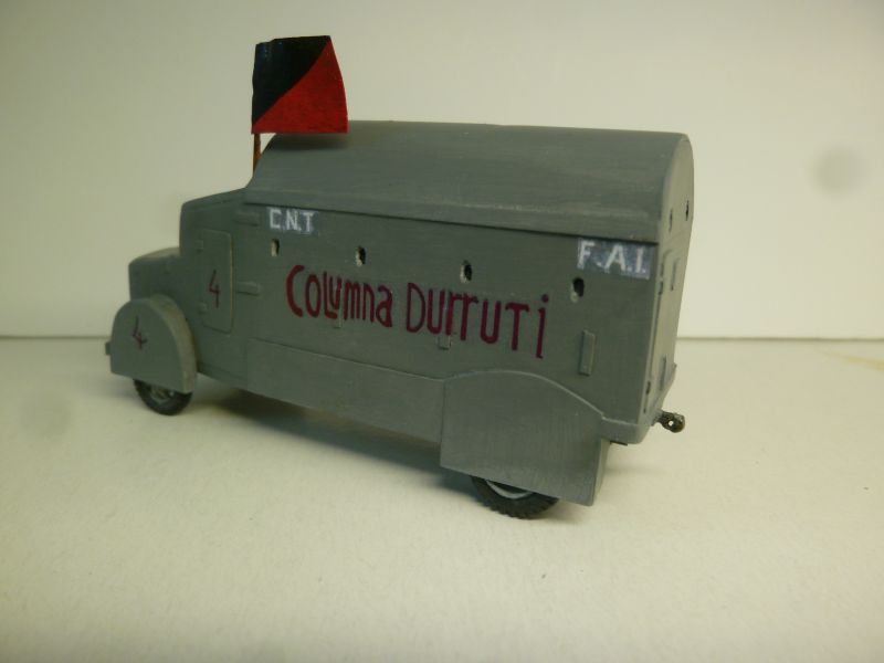 [Scratch] Camion blindé MTM de la colonne Durruti - Espagne 1936 P1130734