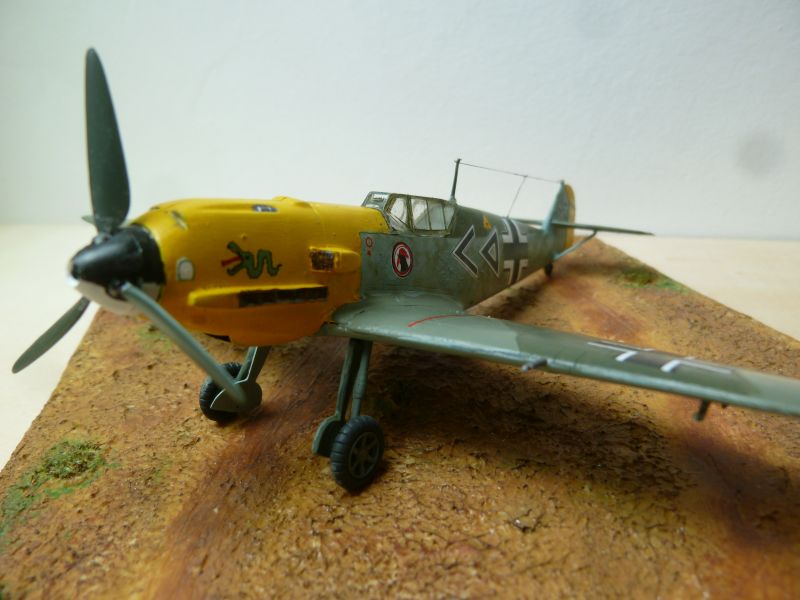 [Hasegawa] Messerschmitt Bf 109 E4 - 1/JG3 Hauptmann Hans von Hahn - fin 1940  P1140672