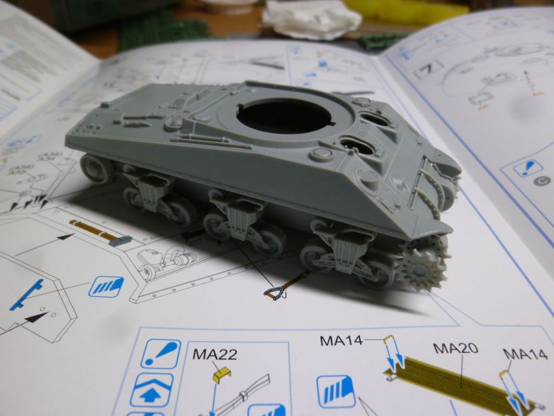 [Dragon] Sherman M4A4 - "Valenciennes" 2e RC de la 1ère DB ---- F I N I ---- P1150680