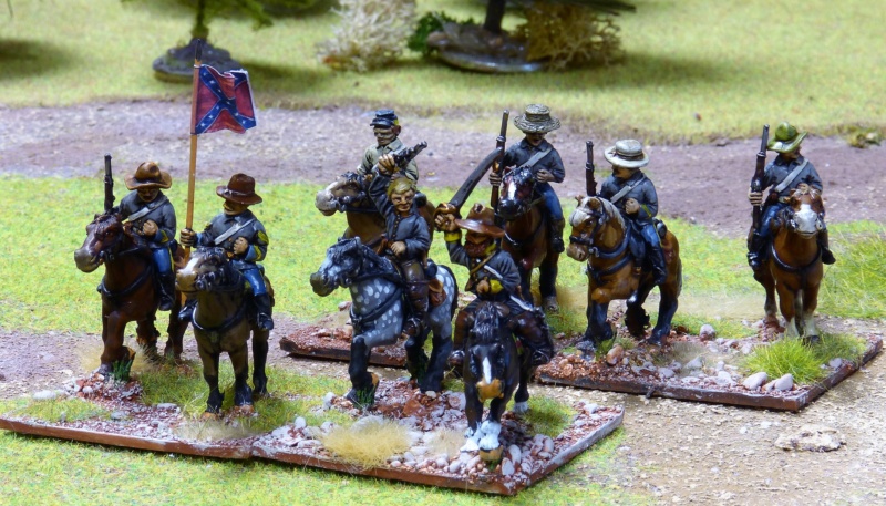 Vend Cavaleries Confédérées Dixon 28mm P1270371