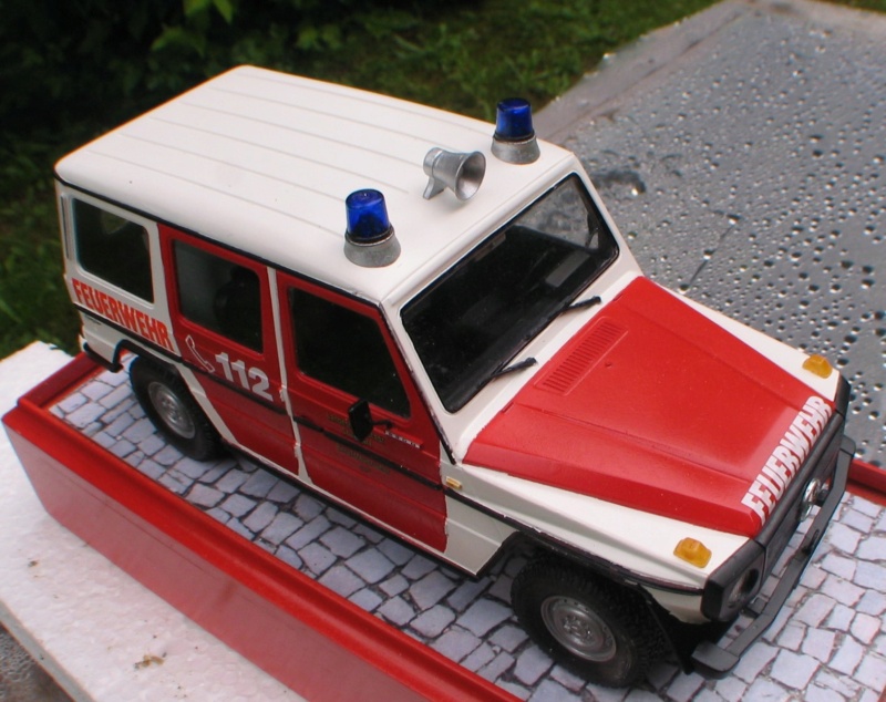 Revell Mercedes-Benz 230G Feuerwehr VRW - Seite 2 Img_2923
