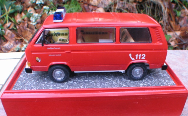 Revell VW T3 Polizei und Feuerwehr Img_6115