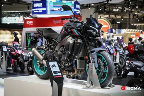 SALON DE MILAN EICMA 2021 : Le calme plat... ou presque ! Mt1010