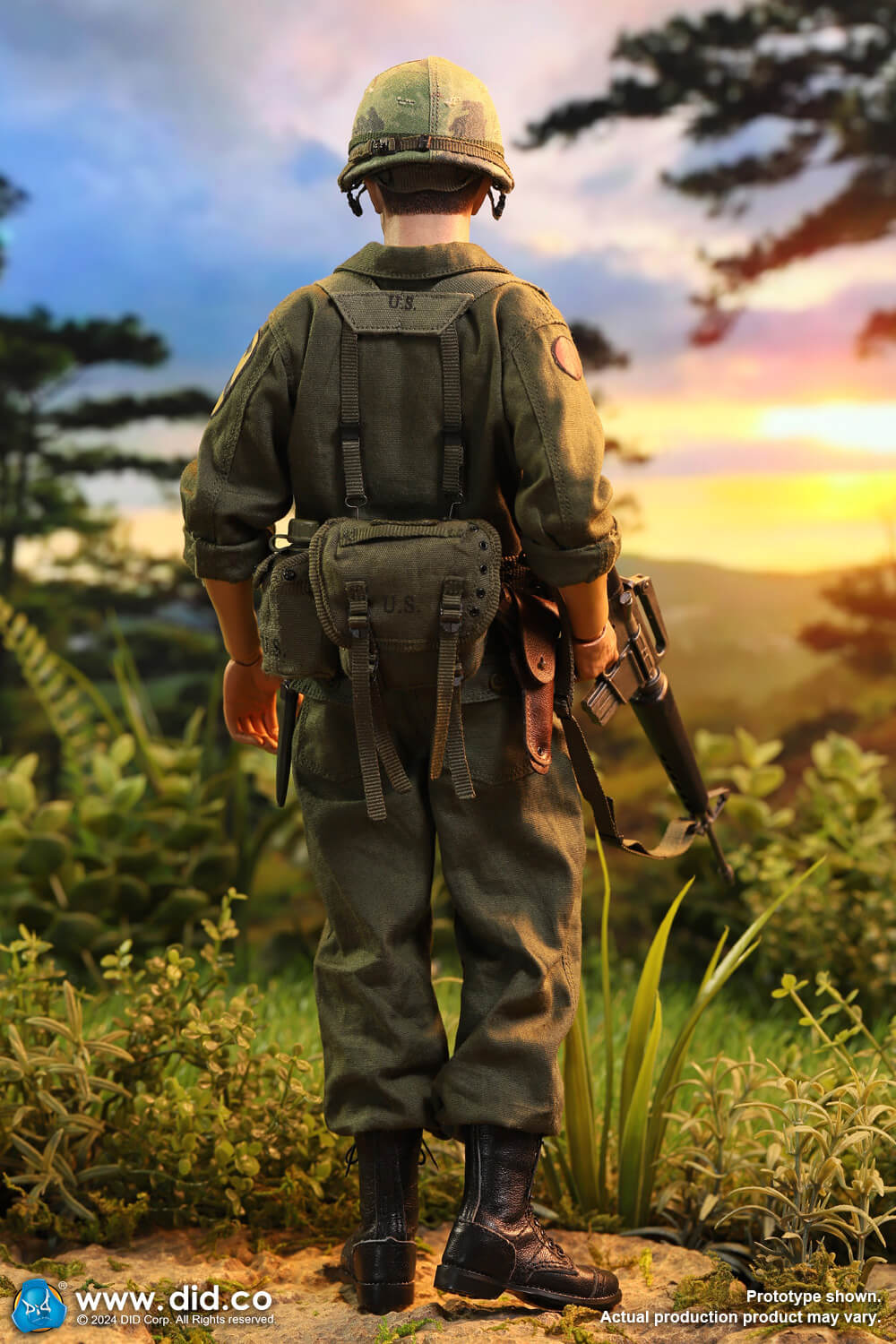 U - NEW PRODUCT: DiD: V80174  Vietnam War U.S.  Army Lt. Col. Moore 3329