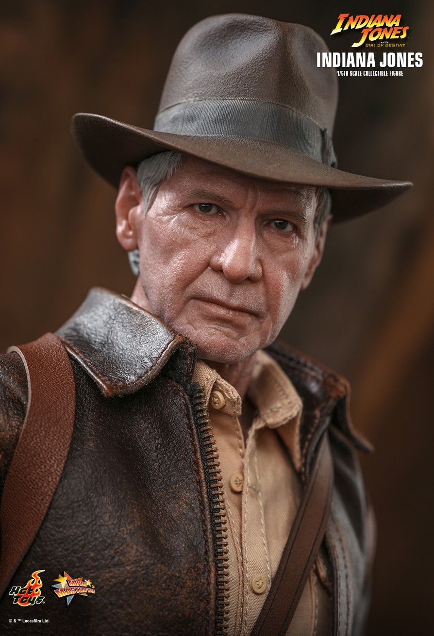 NEW PRODUCT HOT TOYS INDIANA JONES AND THE DIAL OF DESTINY INDIANA