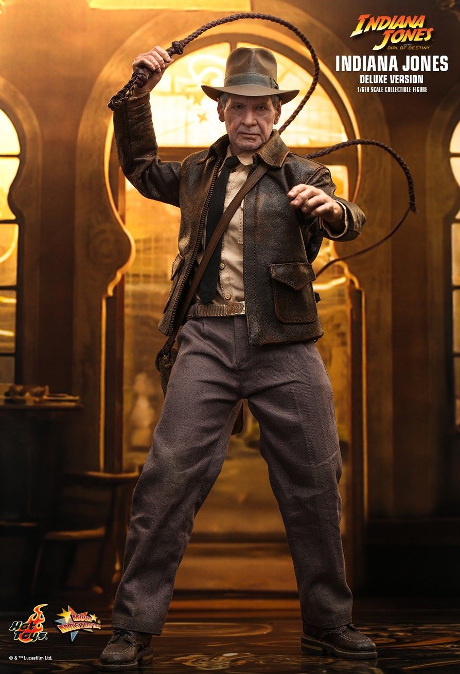 Male - NEW PRODUCT: HOT TOYS: INDIANA JONES AND THE DIAL OF DESTINY INDIANA JONES 1/6TH SCALE COLLECTIBLE FIGURE (STANDARD & DELUXE) 958