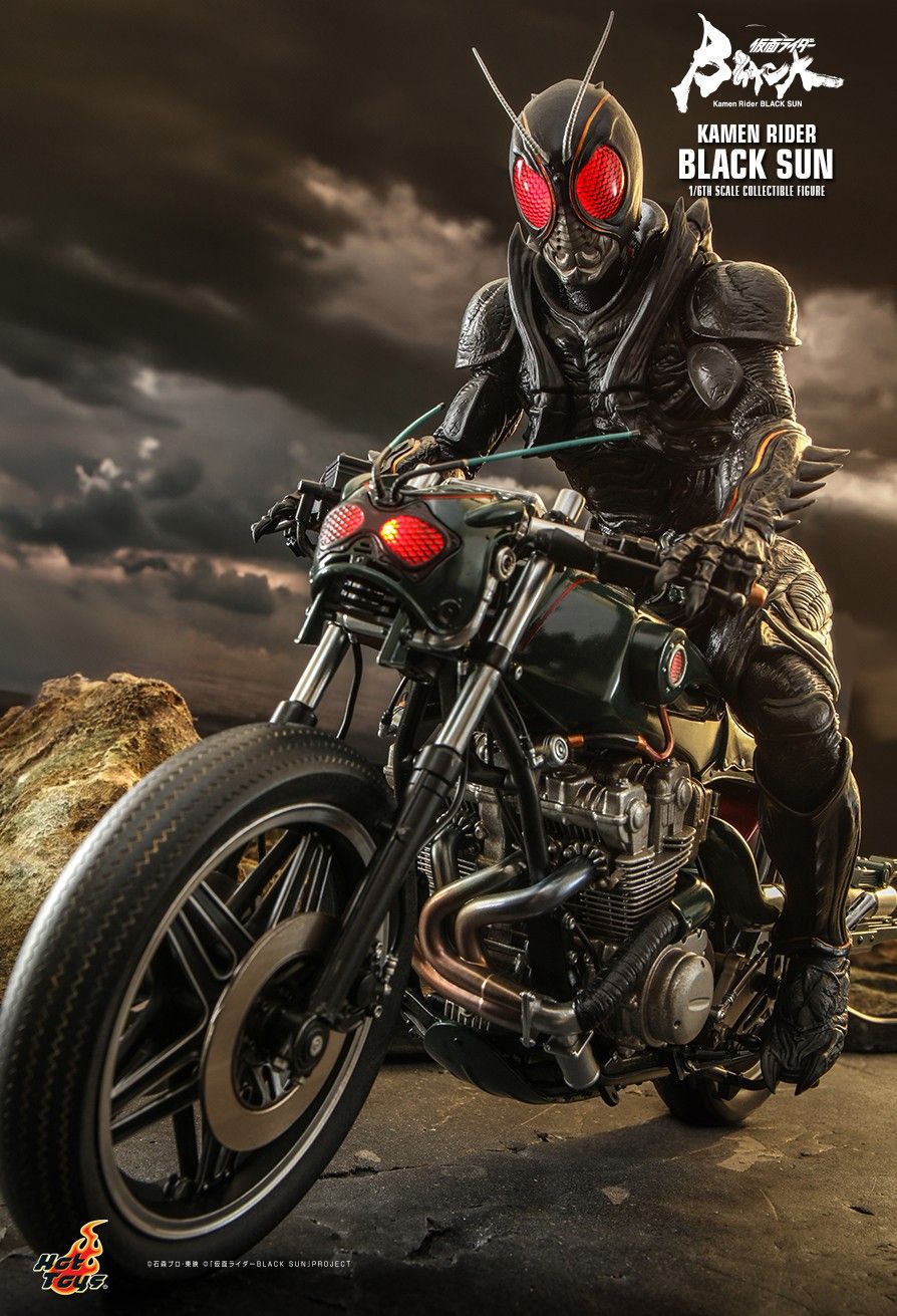 Accessory - NEW PRODUCT: HOT TOYS: KAMEN RIDER BLACK SUN: KAMEN RIDER BLACK SUN 1/6TH SCALE COLLECTIBLE FIGURE & BATTLE HOPPER (MOTORCYCLE) 962