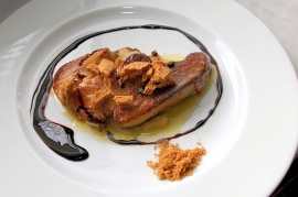 Foie gras pol  sur lit de compote pomme-rhubarbe Cuisin34