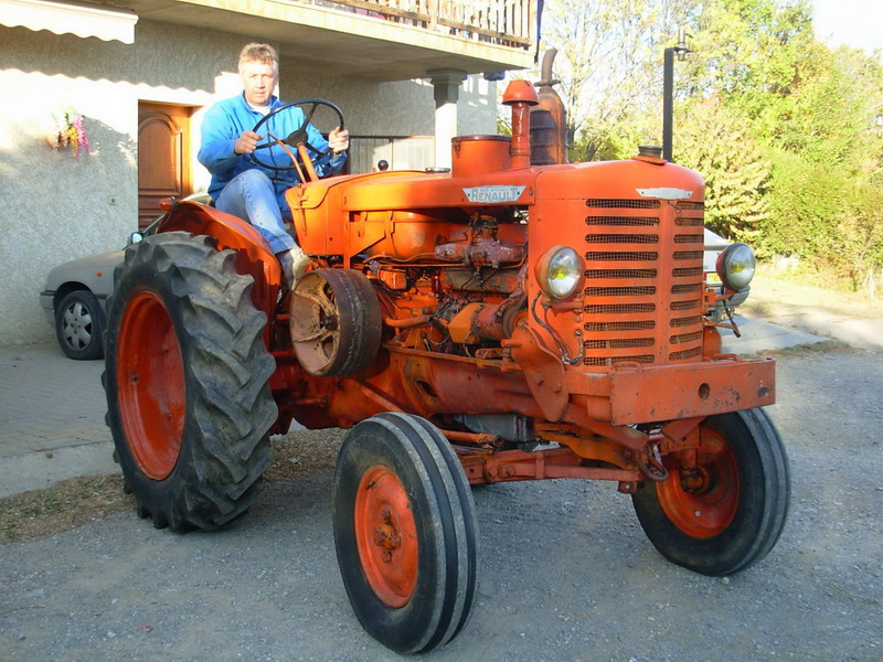 M.A.N. le spécialiste allemand du tracteur 4 roues motrices Dscn2010